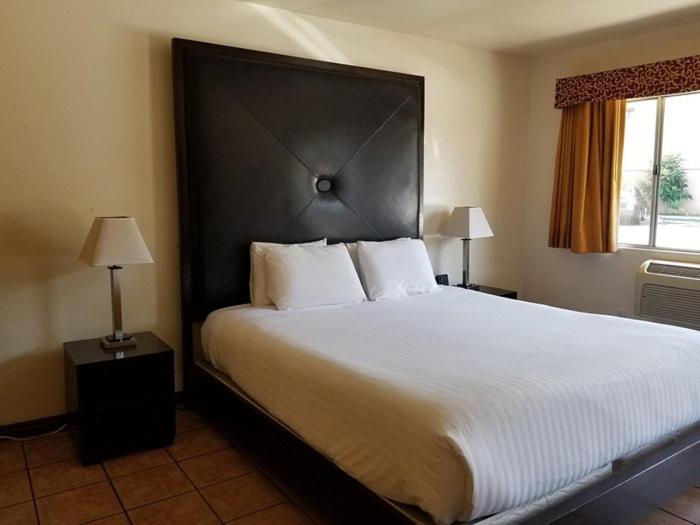 לוס אנג'לס Casa Bella Inn Downtown La מראה חיצוני תמונה