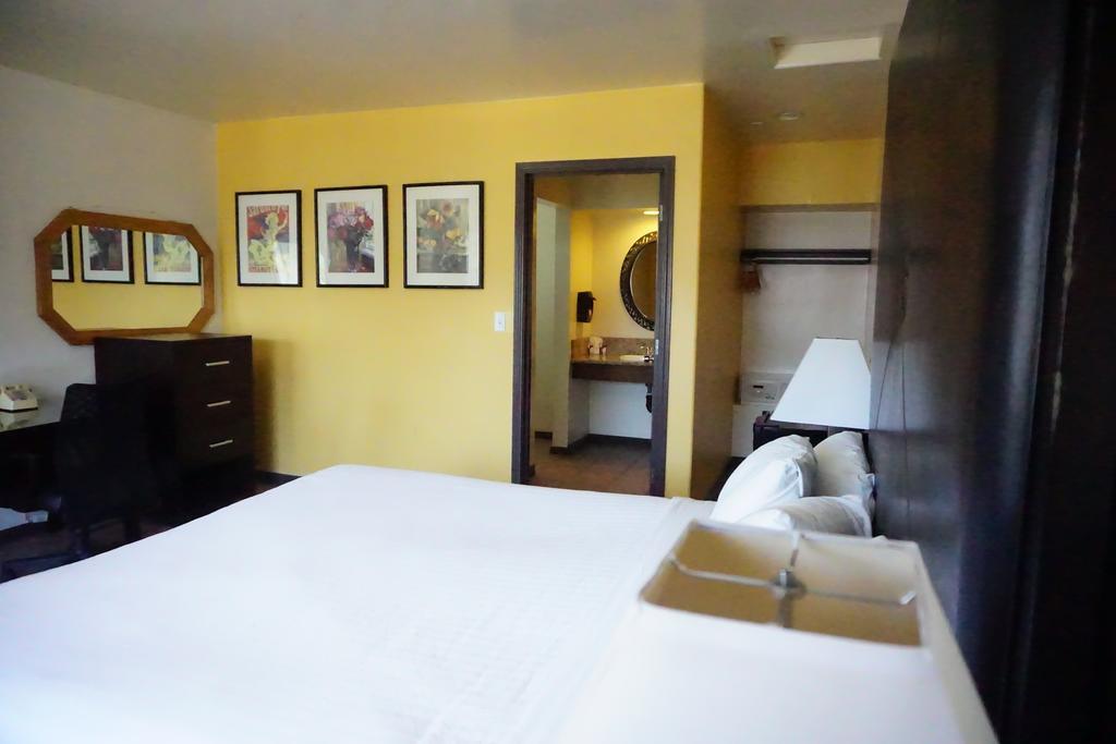 לוס אנג'לס Casa Bella Inn Downtown La מראה חיצוני תמונה