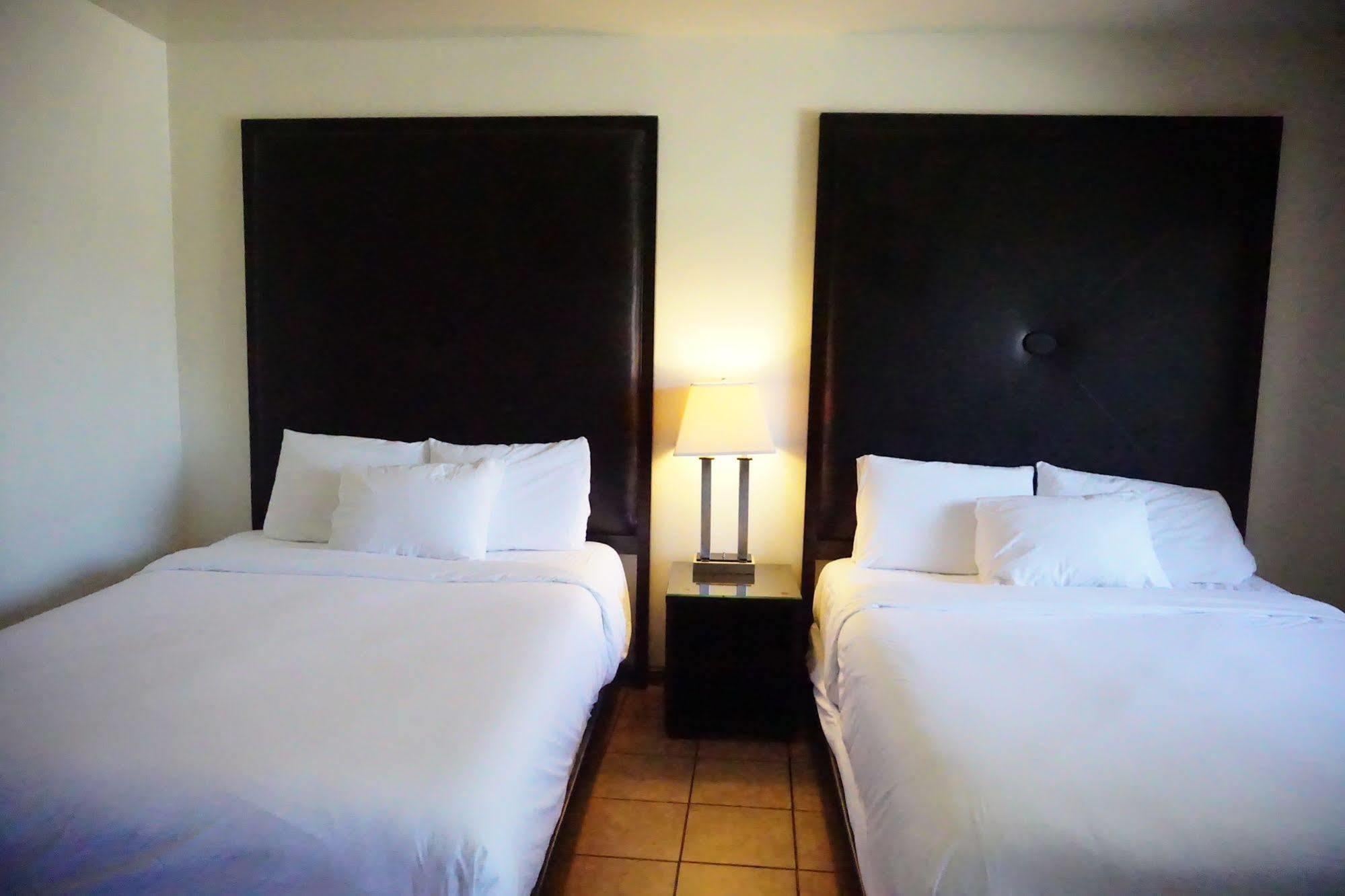 לוס אנג'לס Casa Bella Inn Downtown La מראה חיצוני תמונה