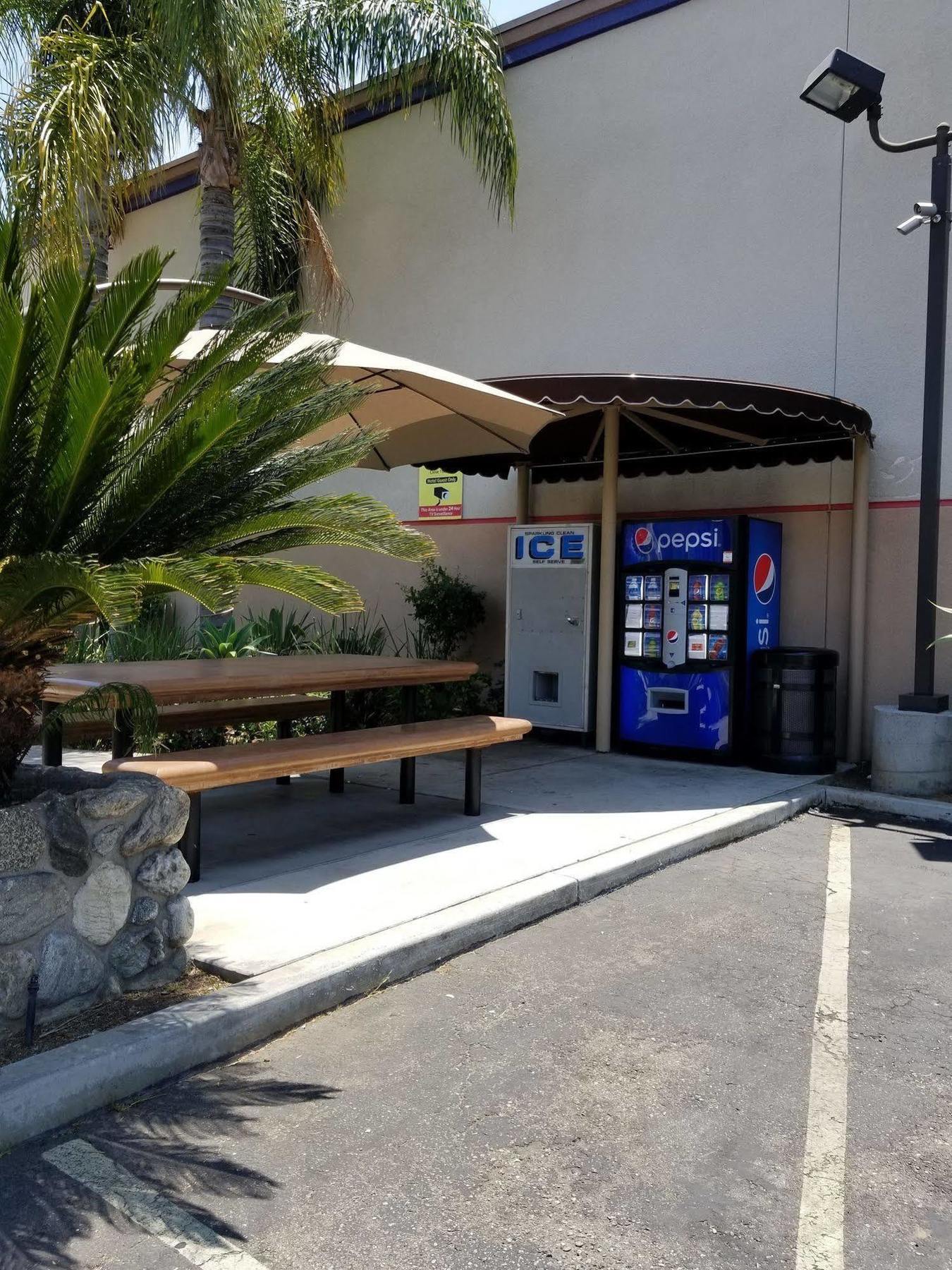 לוס אנג'לס Casa Bella Inn Downtown La מראה חיצוני תמונה