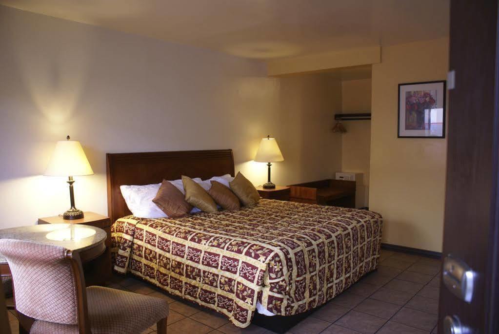 לוס אנג'לס Casa Bella Inn Downtown La מראה חיצוני תמונה